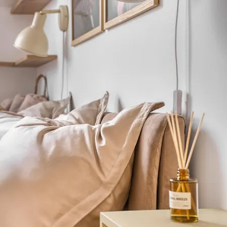 Apartmán Sunset & Bloom Attic - Near Parks & Cafes